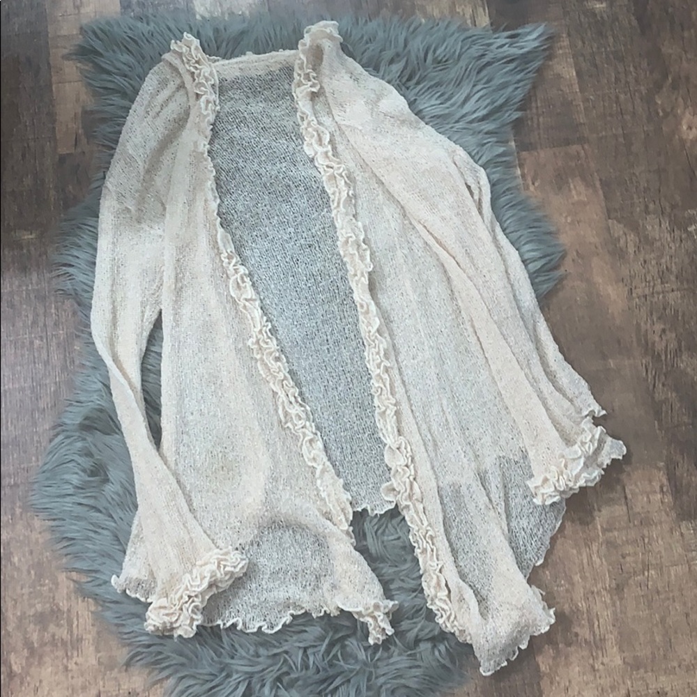 Oval boutique cardigan
